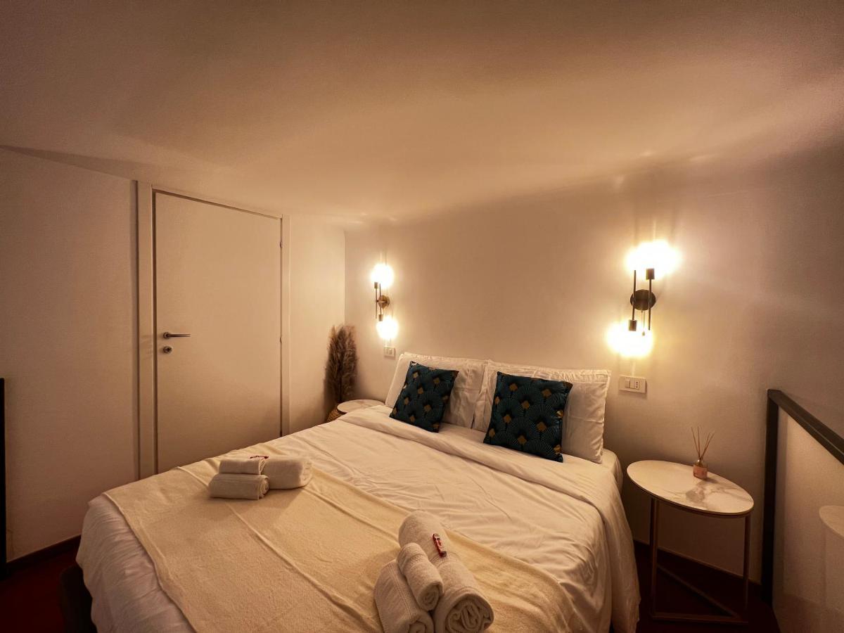 Regina Milano In Porta Romana 2 - Sky Tv, Wifi E Breakfast Box Apartment Bagian luar foto