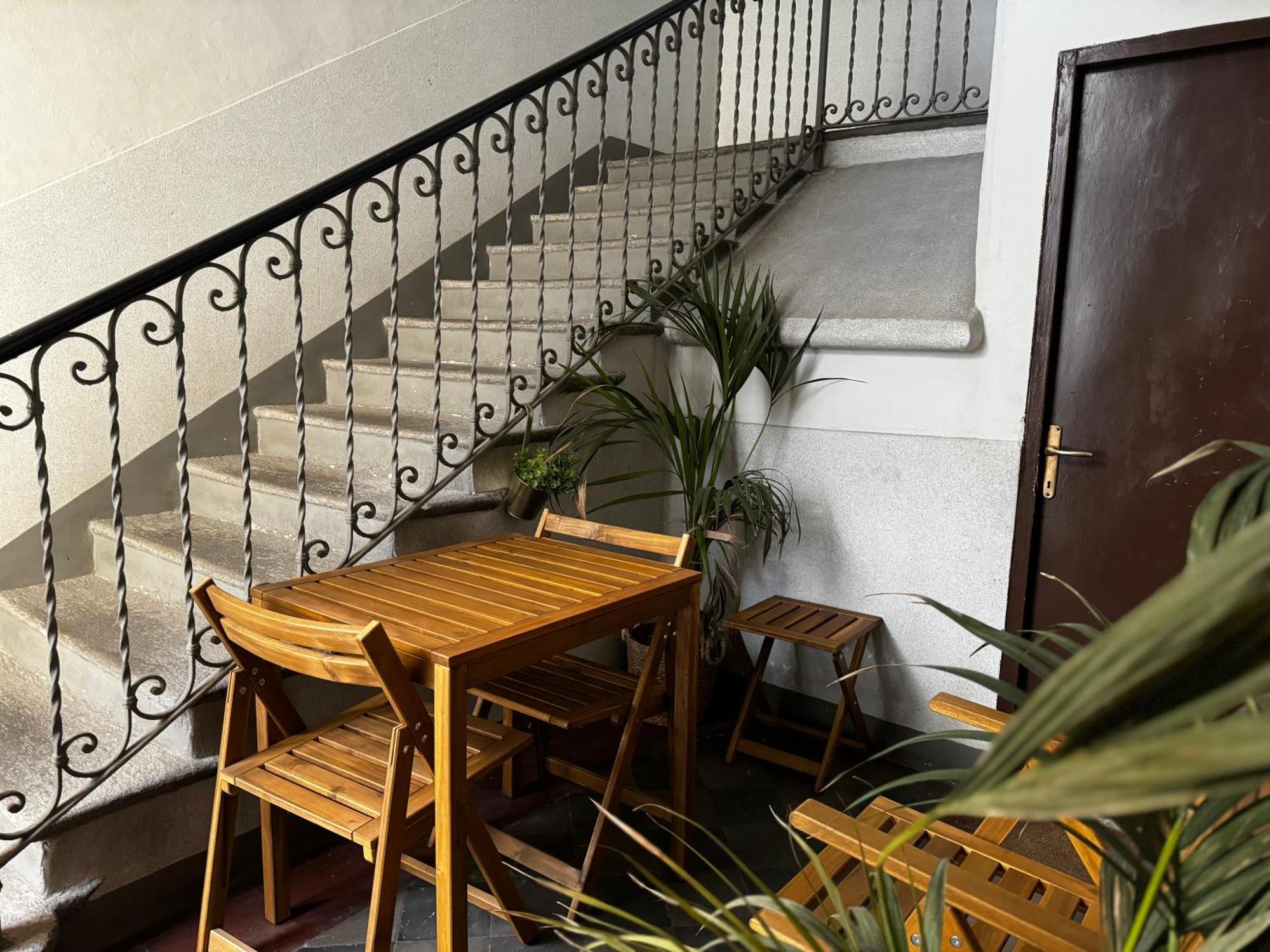 Regina Milano In Porta Romana 2 - Sky Tv, Wifi E Breakfast Box Apartment Bagian luar foto